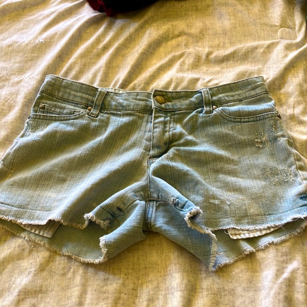 Dram out loud by Selena Gomez Jean shorts